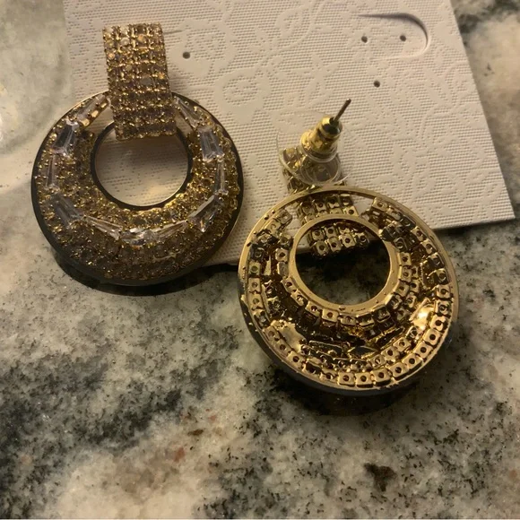 Natasha Couture Gold Pave Circle Drop Earrings - Picture 4 of 5